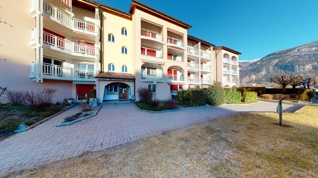 Beautiful 2 Bedrooms Apartment, Perfectly Located In Saillon Exterior foto